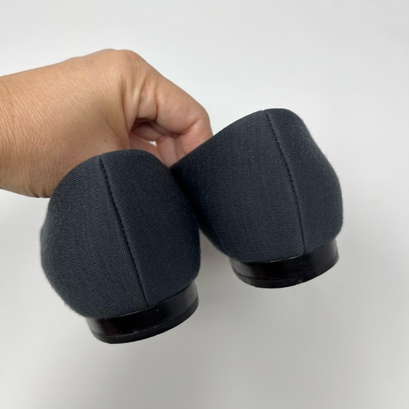 Chanel CC Chain Two Tone Cap Toe Ballet Ballerina Flats Navy Blue Black 37 7 6.5 - Picture 6 of 13